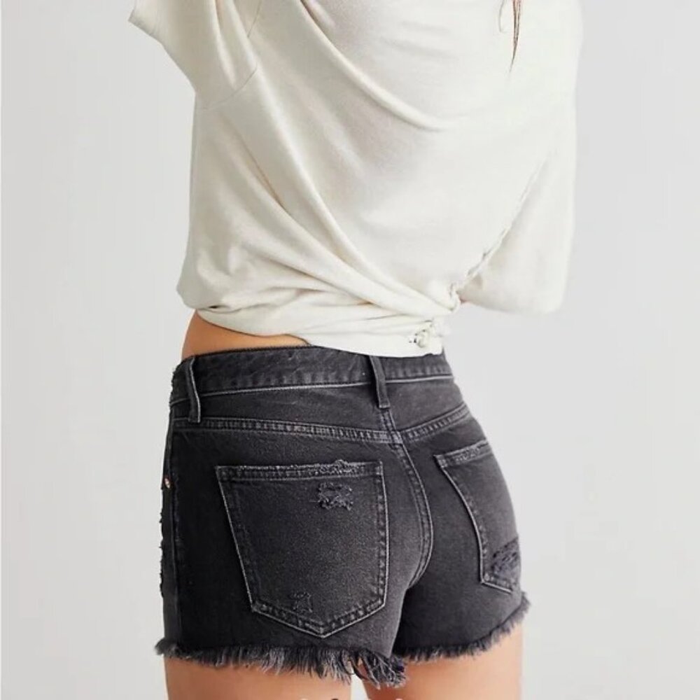 Free People We The Free Good Times Relaxed Shorts- Size 25-‎ Black - Picture 2 of 13
